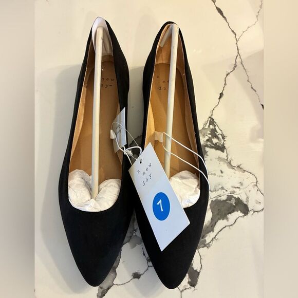 a new day Shoes - A New Day Women's Black Pointed Flats